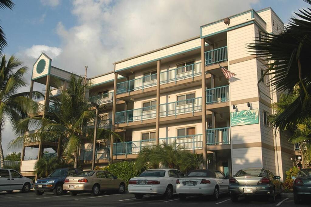 Beautiful 2 Bedroom Condo @ Kona! Kailua Kültér fotó